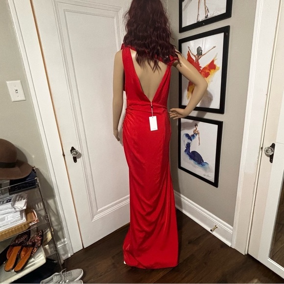 Lovers + Friends Patrick gown NWT small - Picture 9 of 16